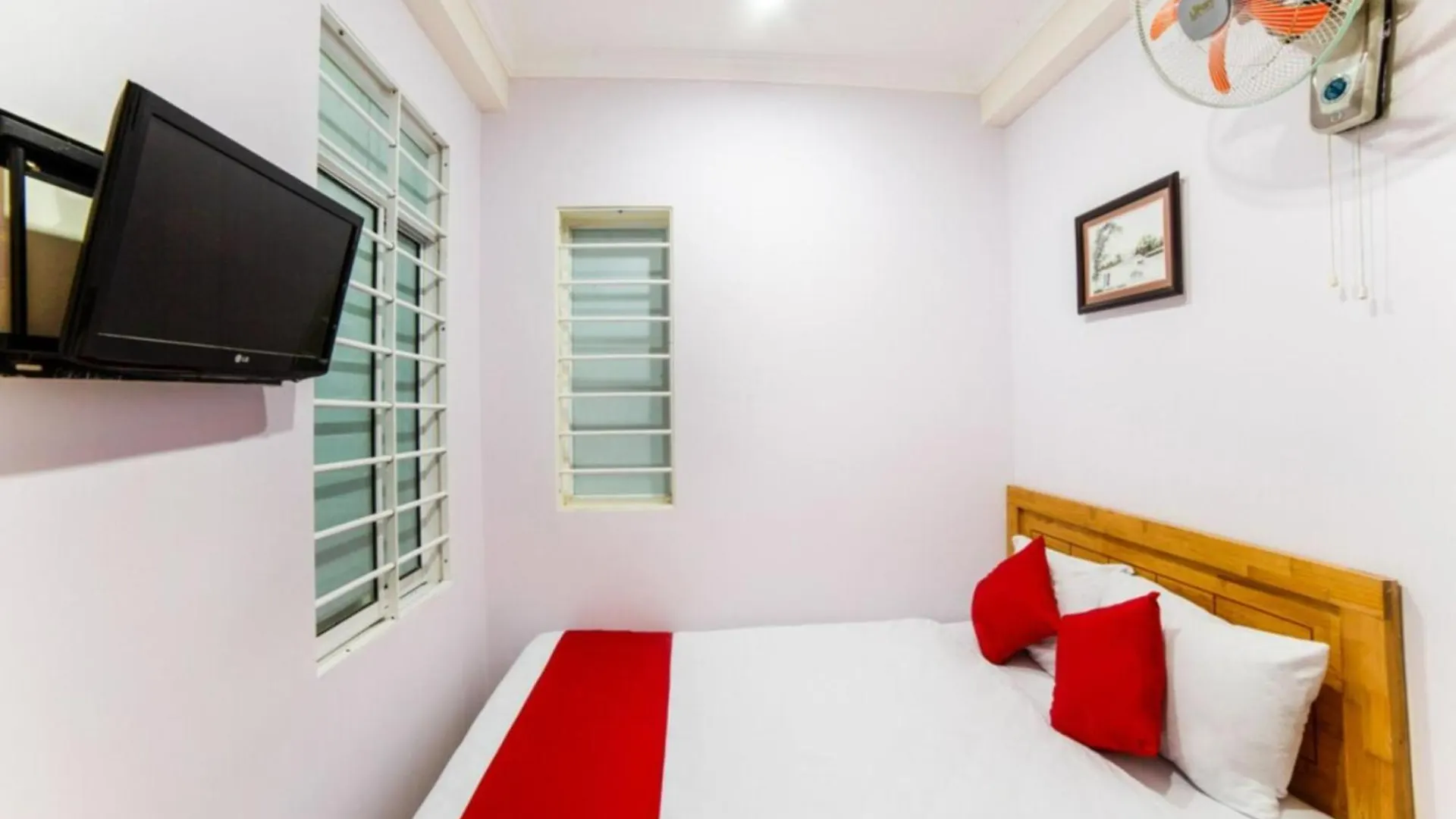 Oyo 553 Truong Giang Hotel Da Nang 3*,  Vietnam
