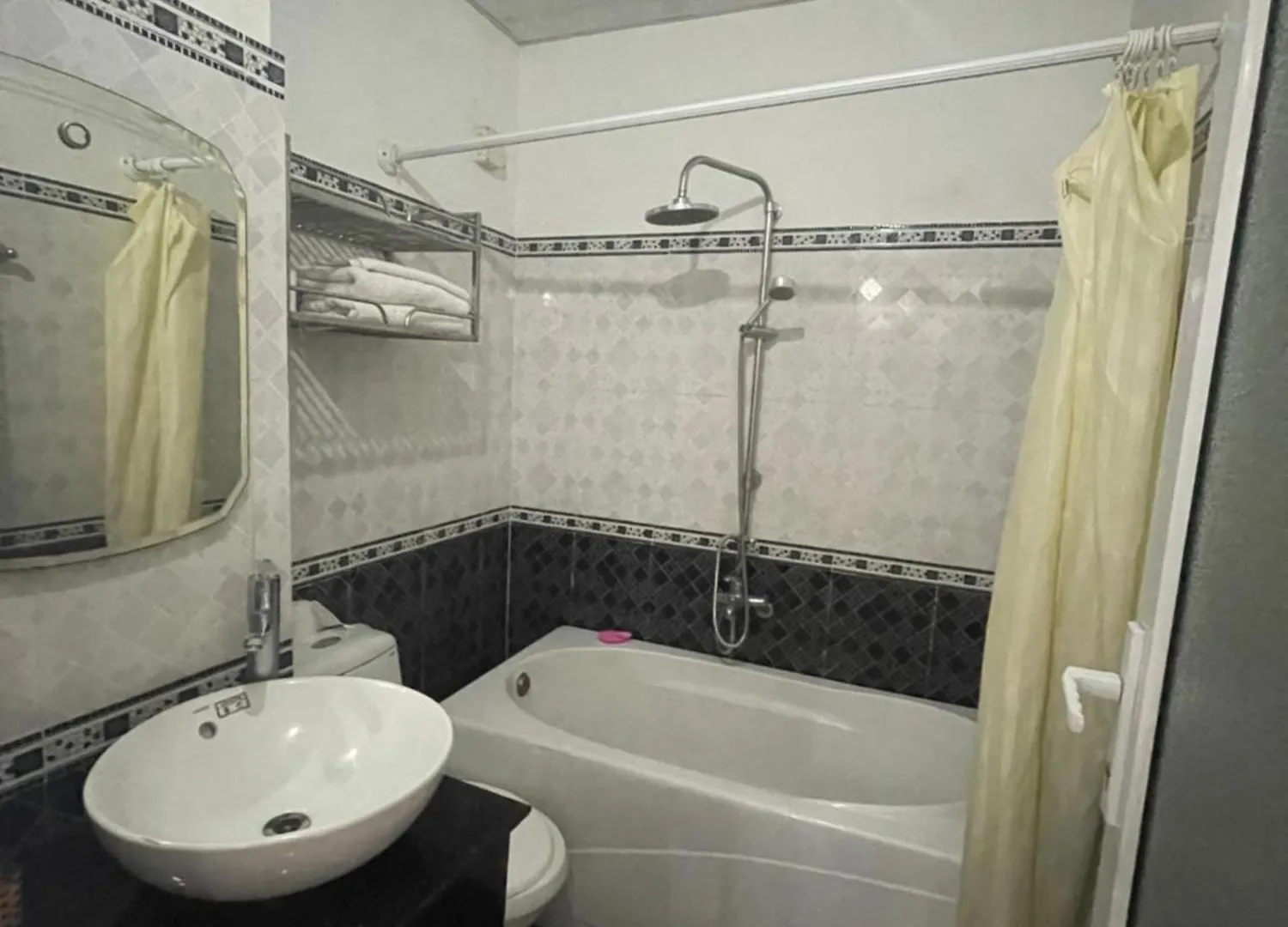 Oyo 553 Truong Giang Hotel Da Nang