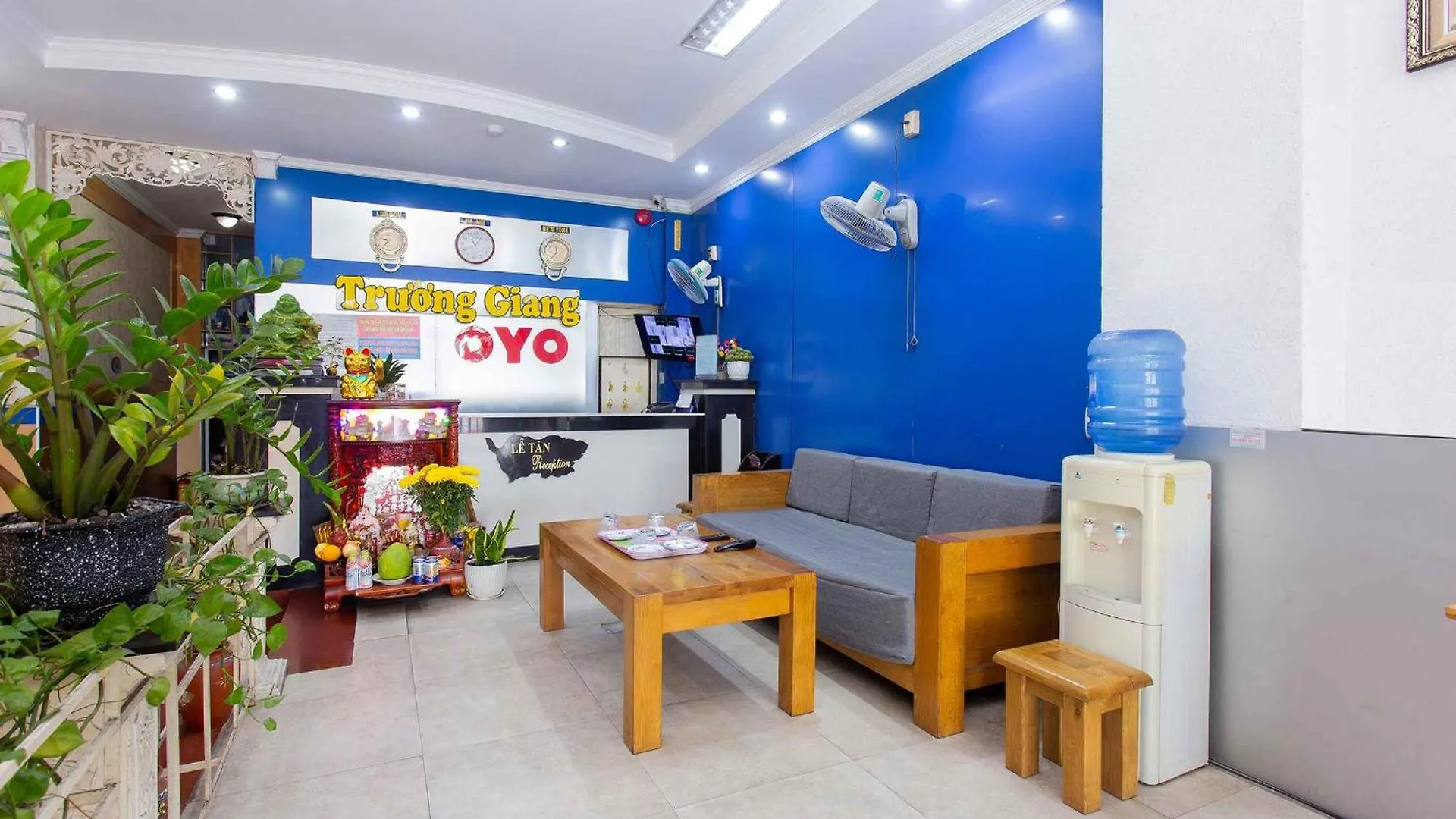 ***  Oyo 553 Truong Giang Hotel Da Nang Vietnam